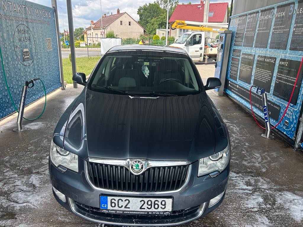 Škoda Superb 2