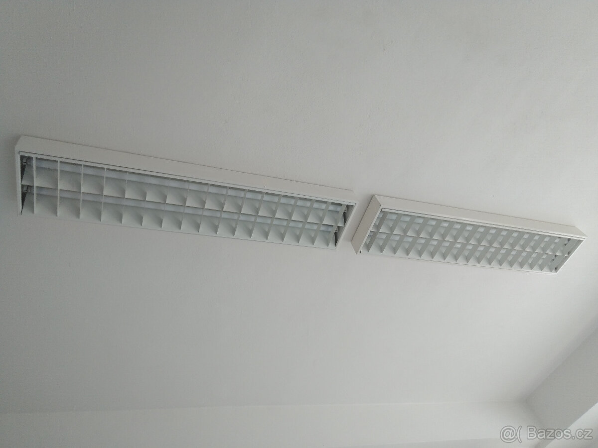 Prodám stropní svítidlo 2 x 36w, 120 cm, až 30ks