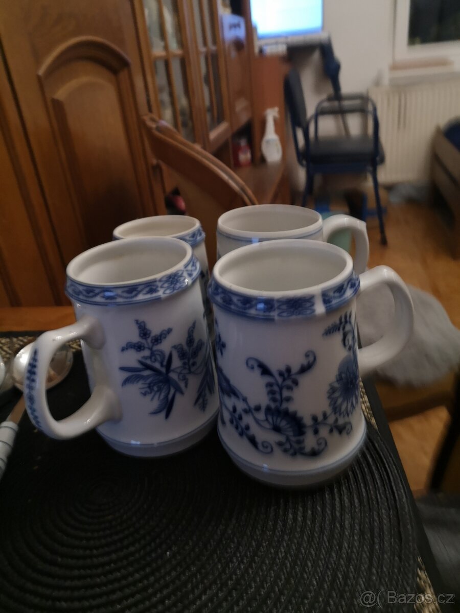 cibulákový porcelán