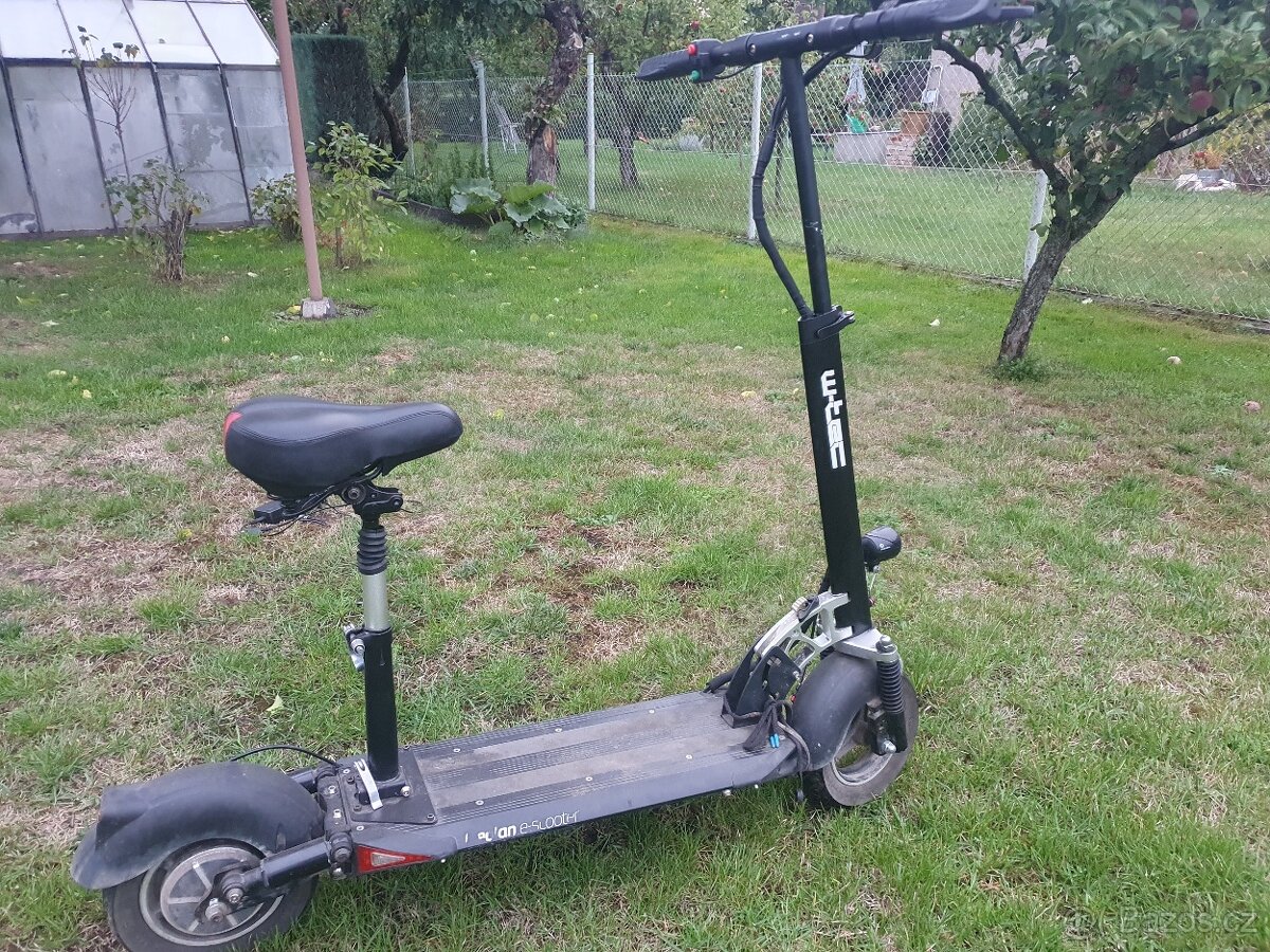 Elektrokoloběžka W-TEC Dealan 10" NA DÍLY- zamluveno