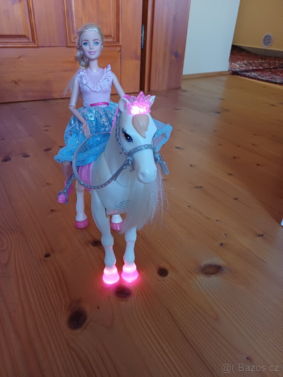 Barbie Mattel s koněm