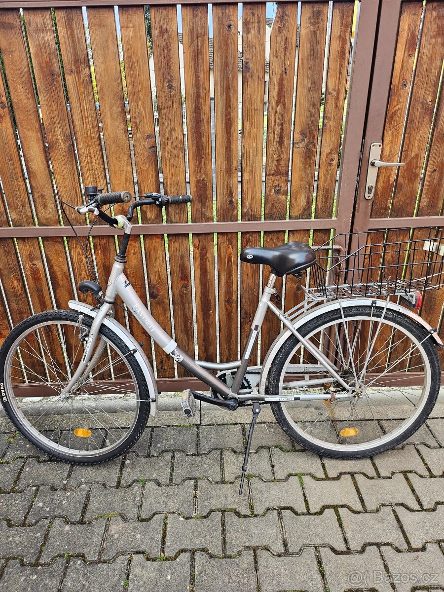 Dámské kolo Favorit