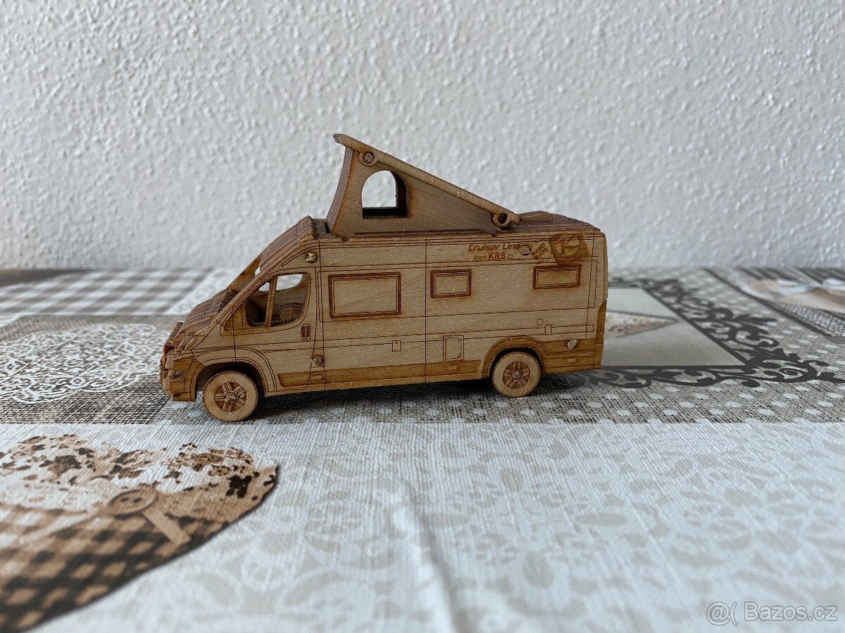 Nový dřevěný model obytného vozu KRS Cruiser Line