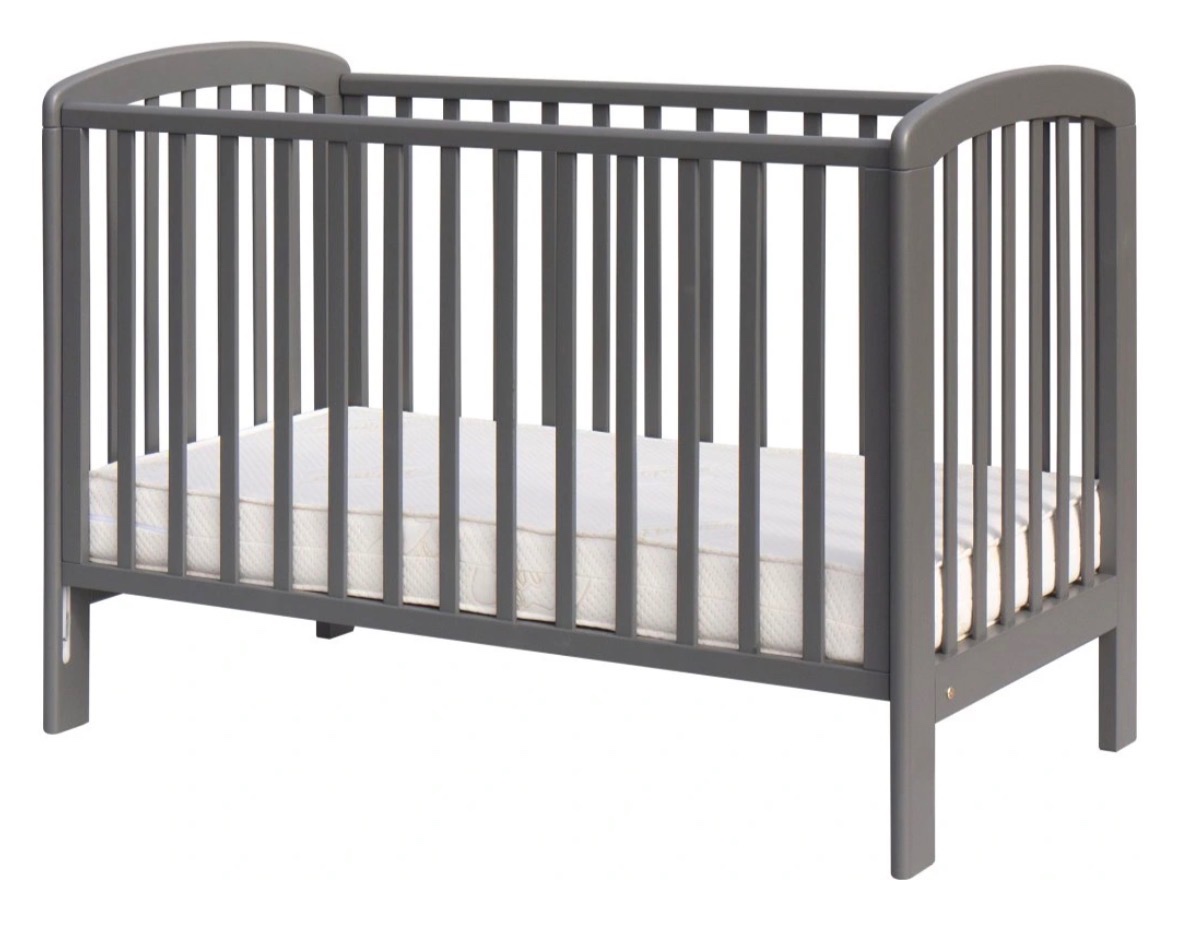 Postýlka s matrací