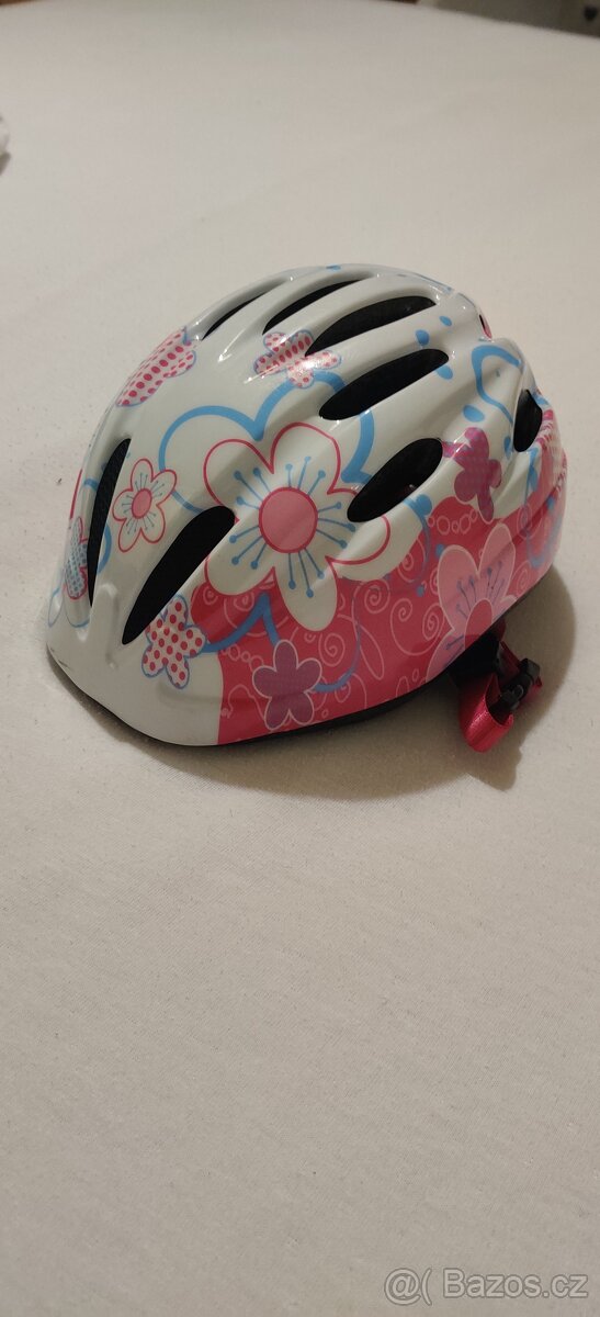 Helma/přilba na kolo/brusle apod. vel. 48-52
