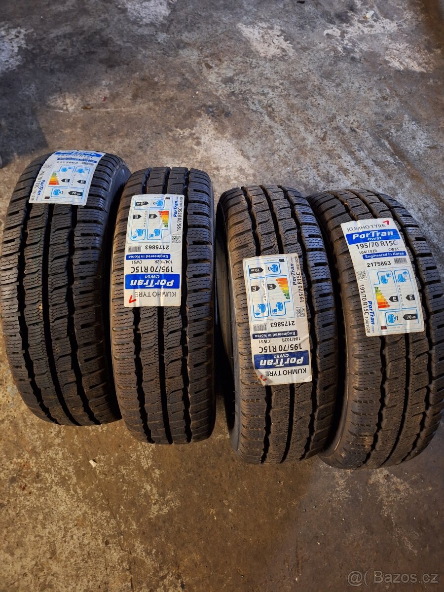 Zimní pneu 195/70 R15C