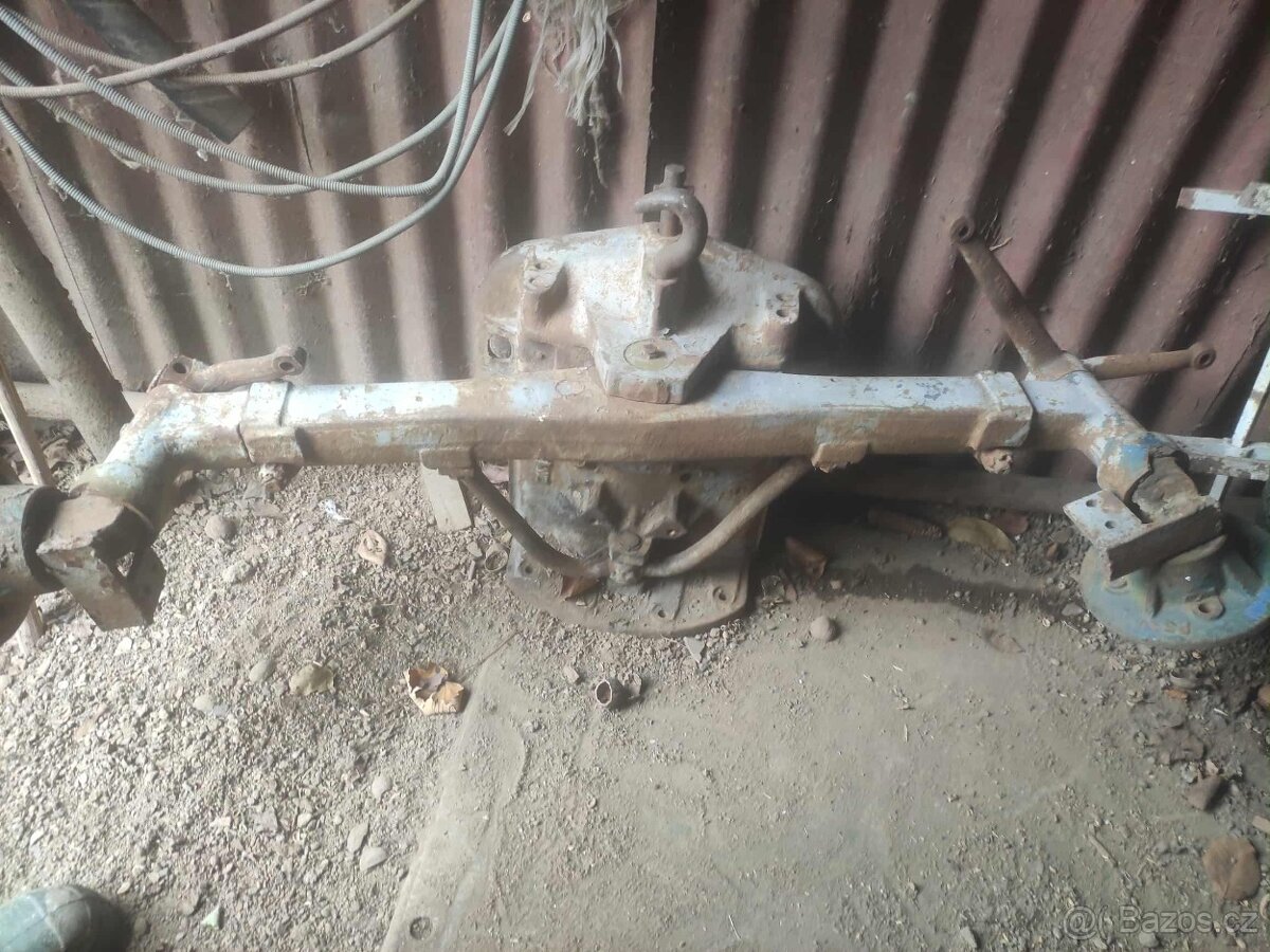 Prodám nápravu na Zetor 25