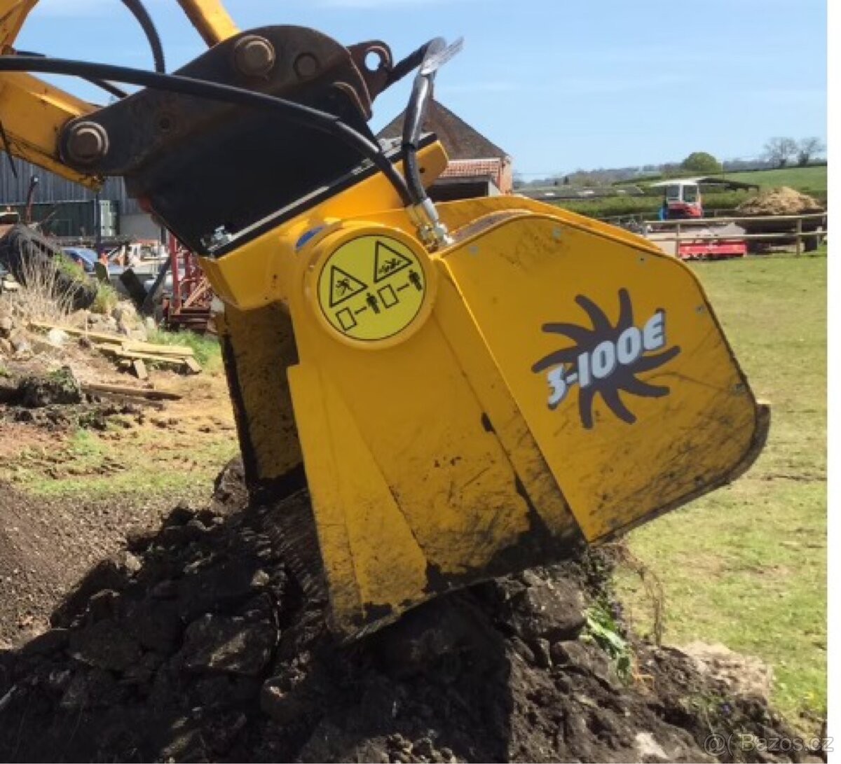 Třídicí lopata Gyrustar na bagr 4-6 tun