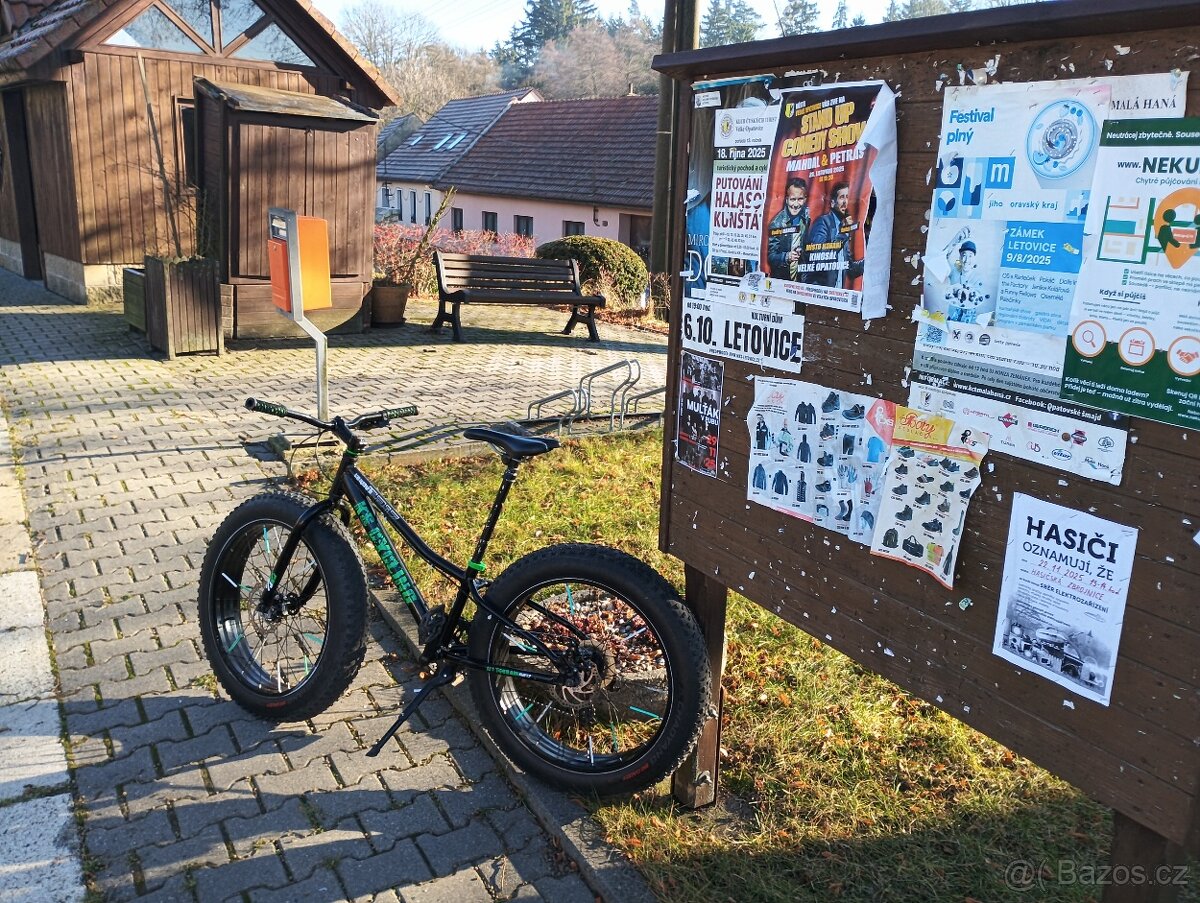 Jízdní kolo, F A T bike 24palcu