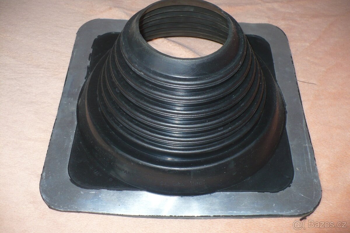 Střešní prostupová manžeta Aztec Master Flash /101 mm - 209