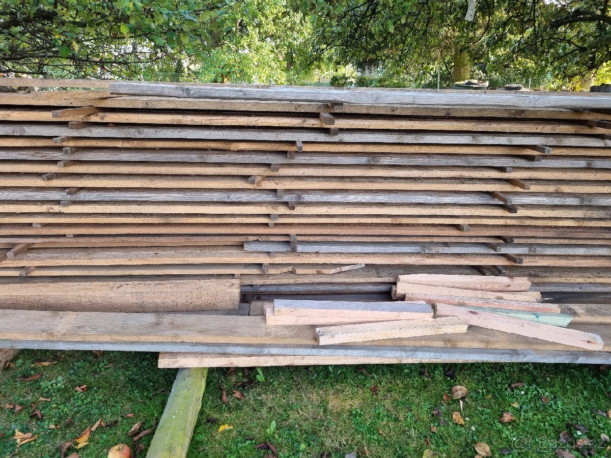 Prodam smrkove drevo. Prkna, fosny, tramy, krajiny