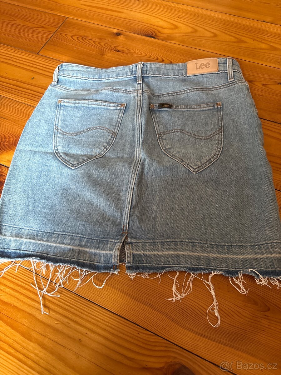 Riflová mini sukně Lee 38