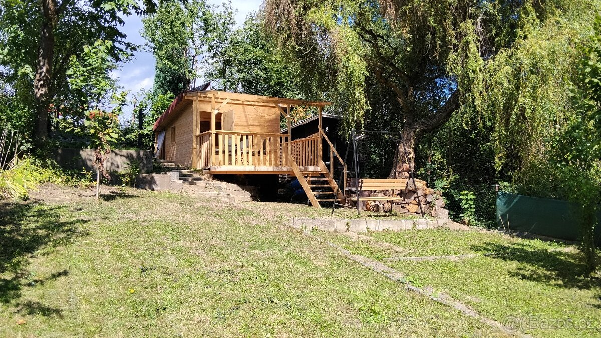 Chata 22 m2, zahrada 300 m2