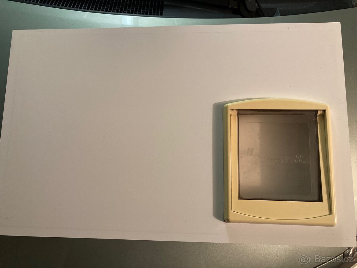 Magnetická dvířka/dveřní průlez pro kočku