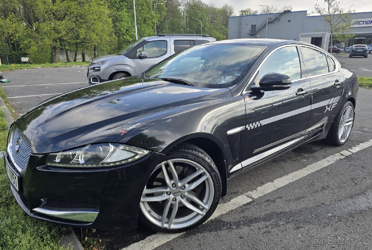 Jaguar XF x250 2,2D 140kw (168) rok 2012.