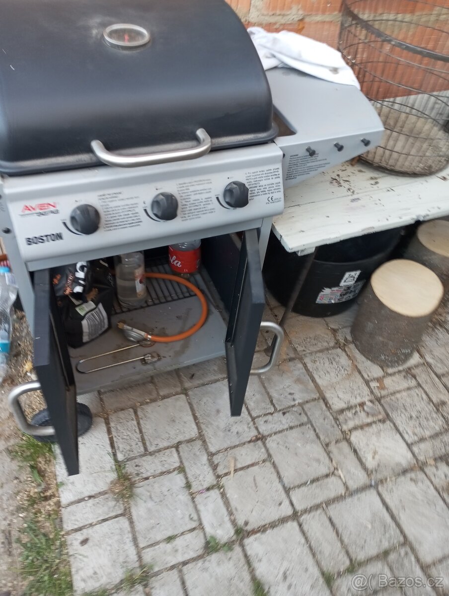 Plynový gril
