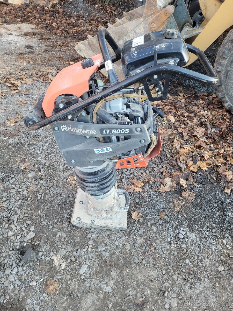 Pěch Husqvarna LT6005