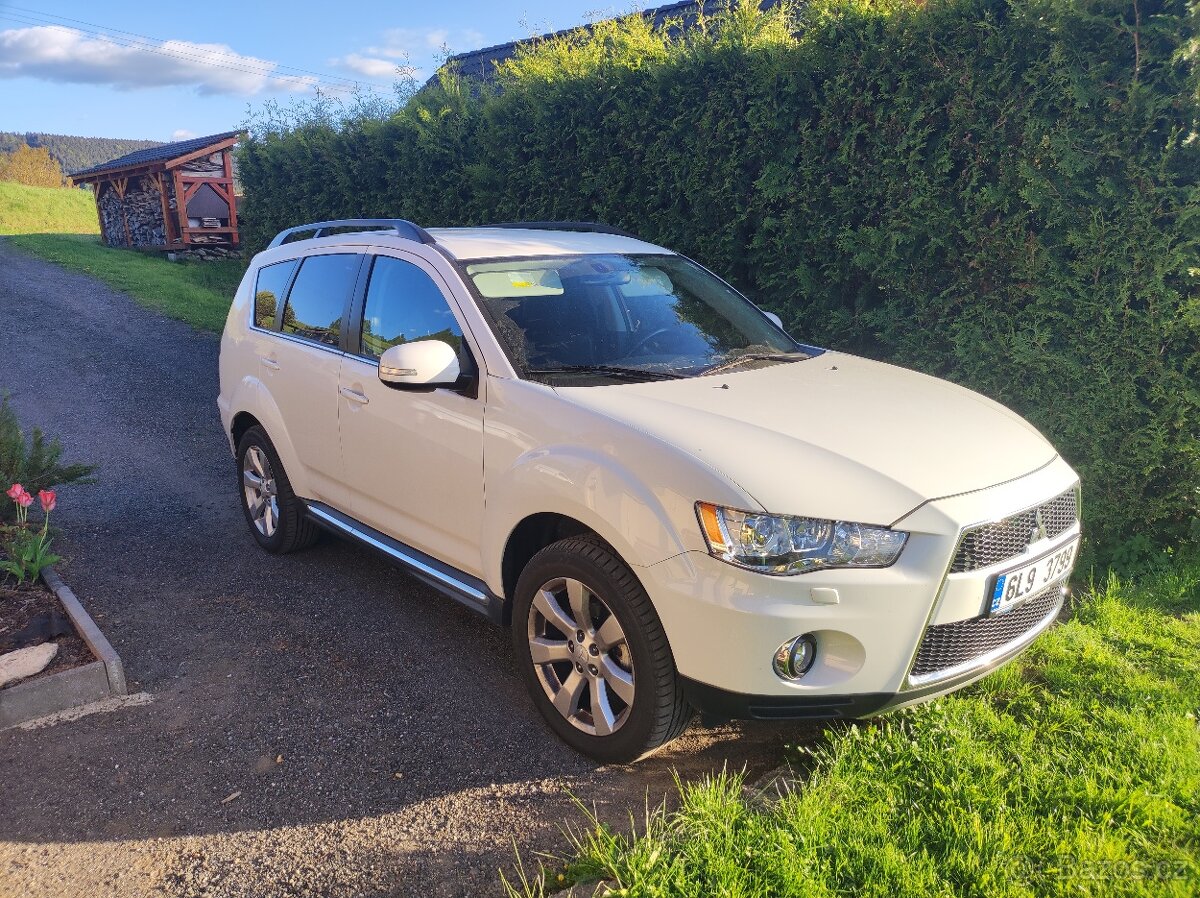 Mitsubishi Outlander 2.2DI-D 4x4 128tis.km