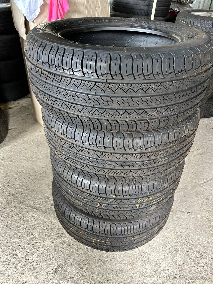 235/55/17 letní pneu