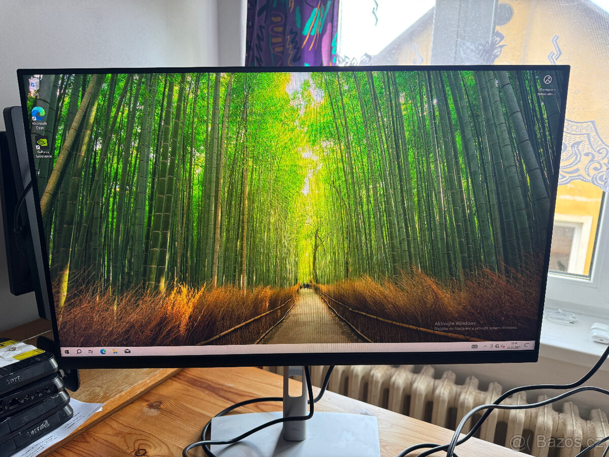 DELL P2722H Monitor LCD Obrazovka pro Pocitac Notebook