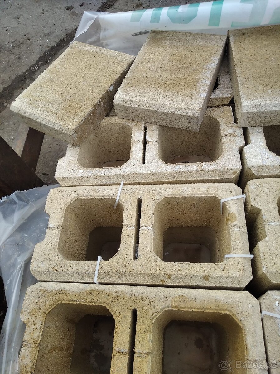Presbeton simple block + zakrývací deska okrová