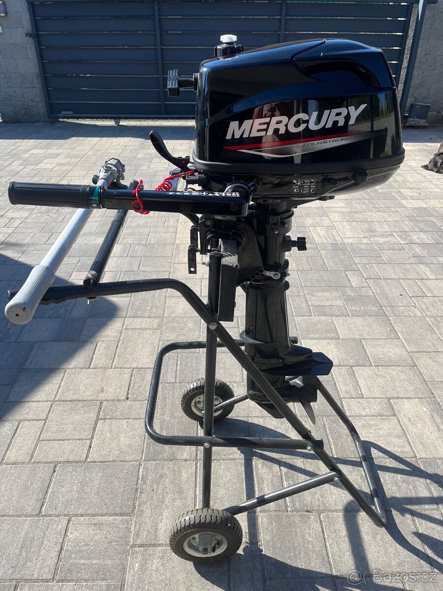 Lodní motor Mercury 5HP