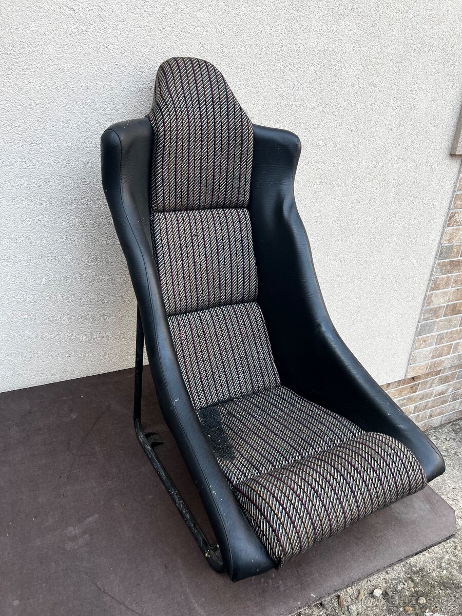 Závodní Sedačka Metalex - České recaro