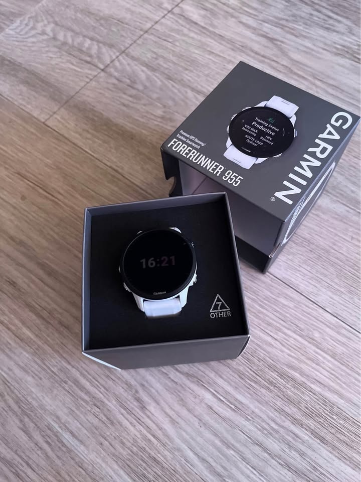Garmin Forerunner 955 Whitestone