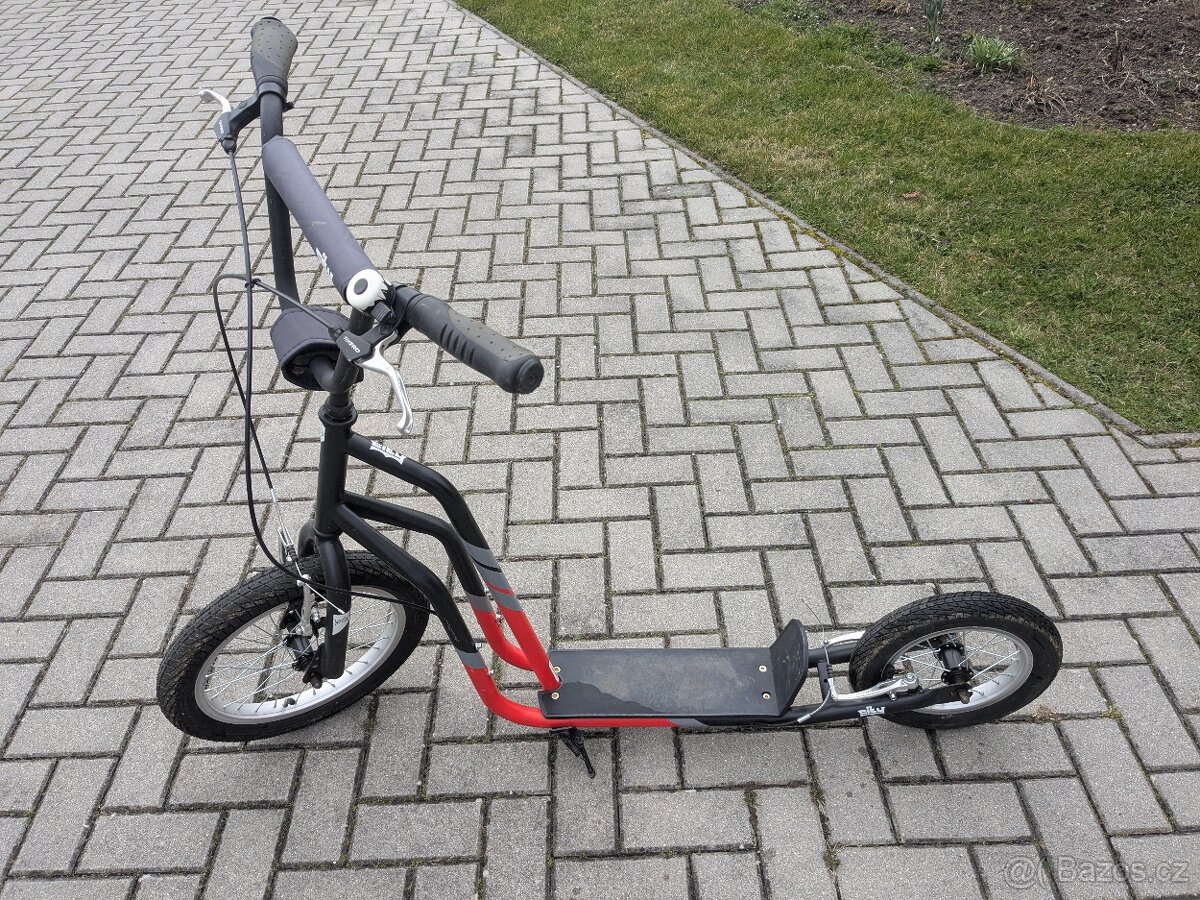 koloběžka yedoo city