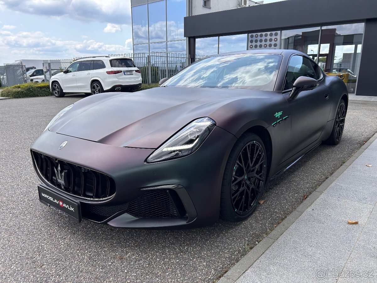 Prodám Maserati Granturismo Trofeo - 1/75 Anniversary