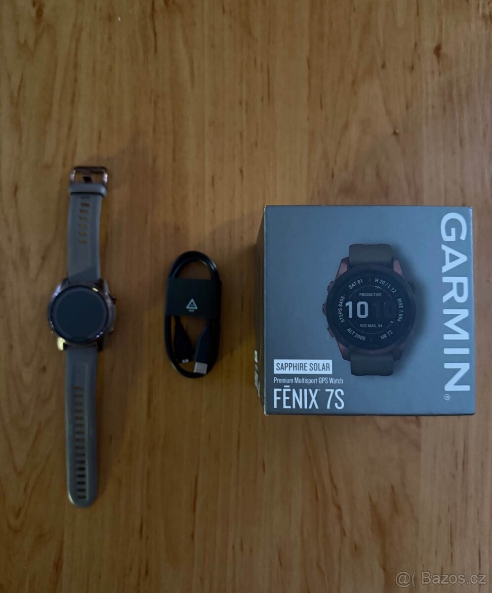 Garmin Fenix 7s sapphire solar