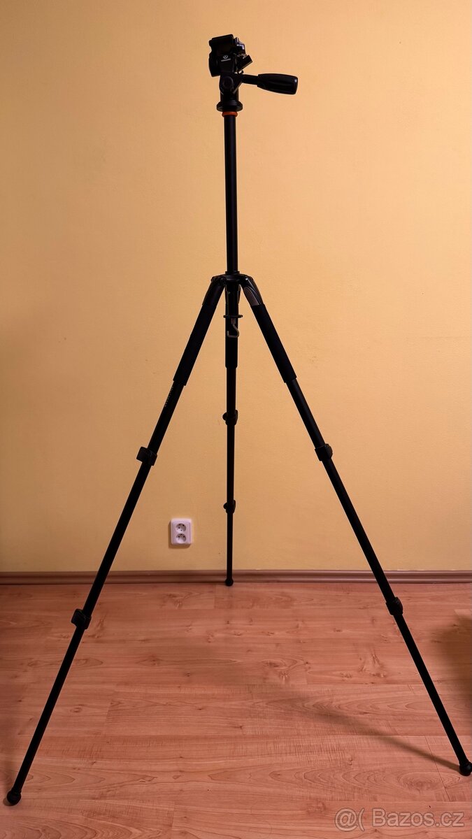 Stativ Vanguard Alta Pro 263AP - páková hlava