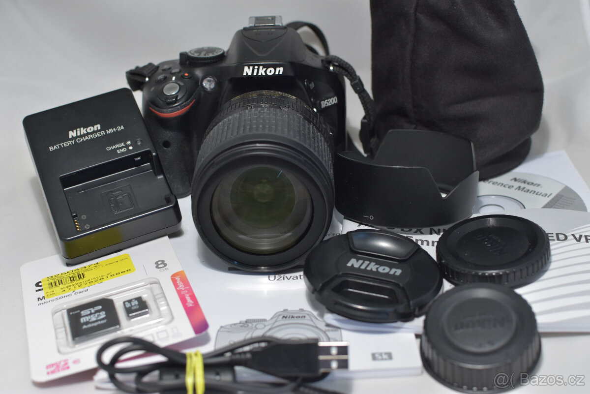 NIKON D5200 + AF-S NIKKOR 18-105 DX VR + PŘÍSLUŠ.