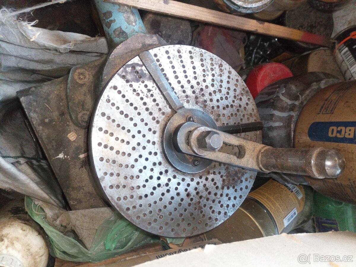 Prodám děličku k frézce