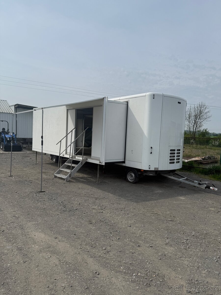 Prodejna, kancelář, tiny house, výstavní stánek