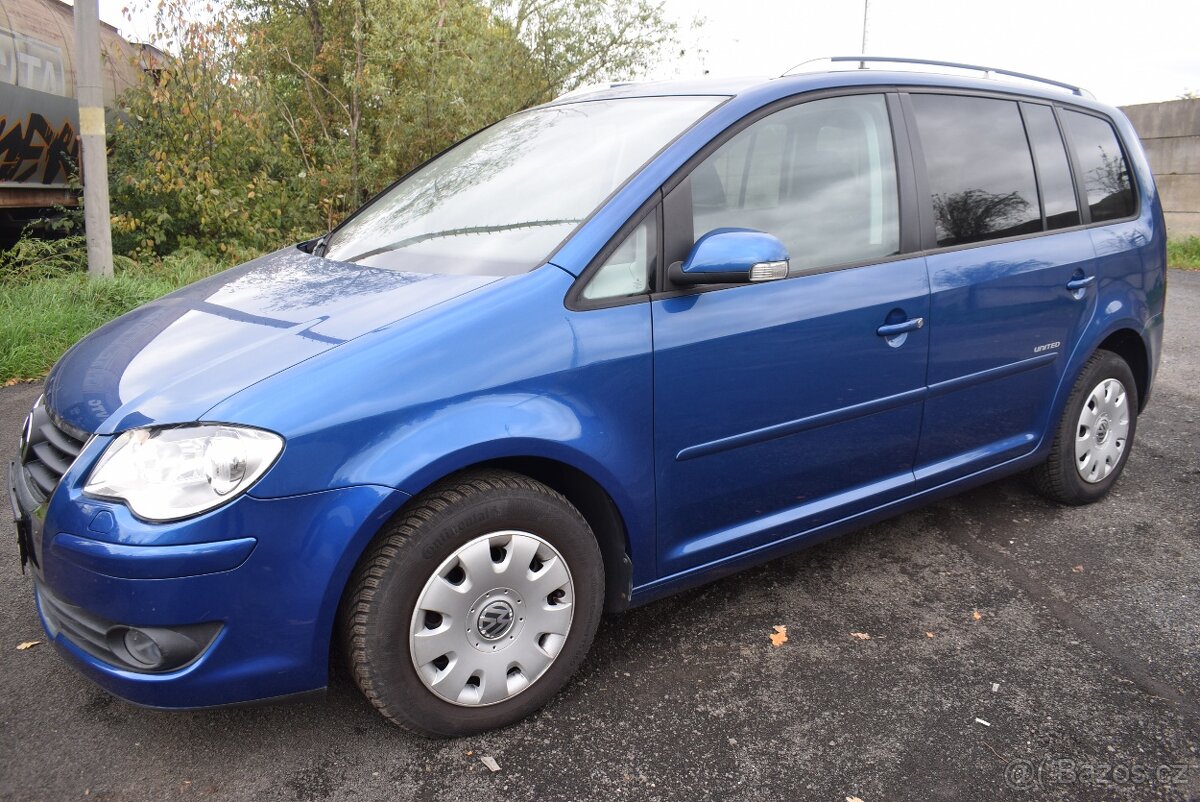 Volkswagen Touran 1,4 TSi DSG AUTOMAT TOP STAV,NOVÉ ROZVODY