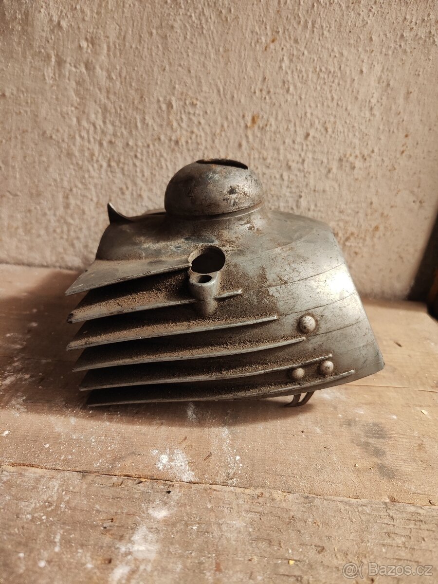 Kryt karburátoru Jawa pérák