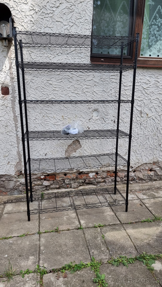 Ozdobný regál 198x122x46 cm, výškově posuvné police