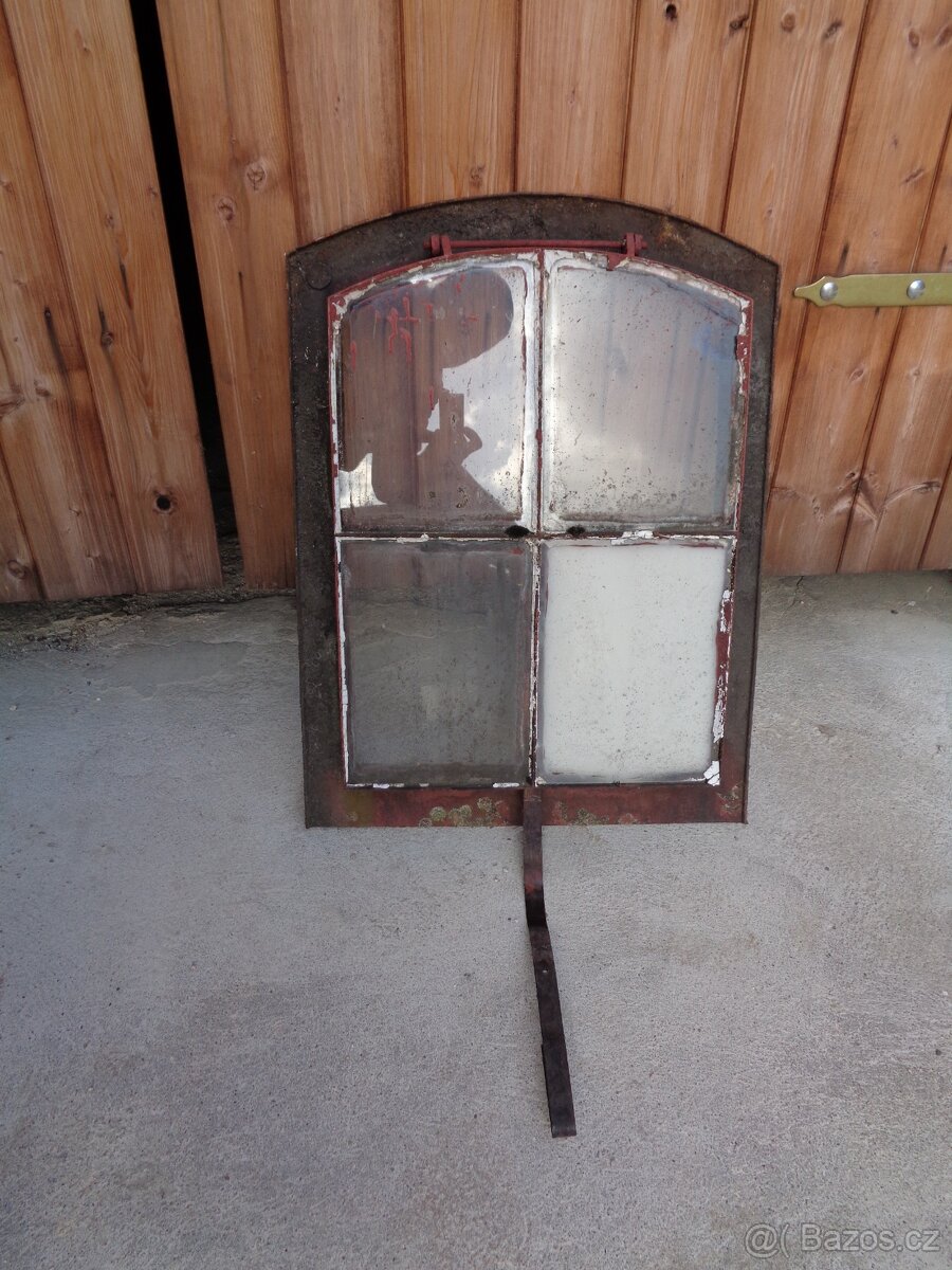 Historické výlezové okno