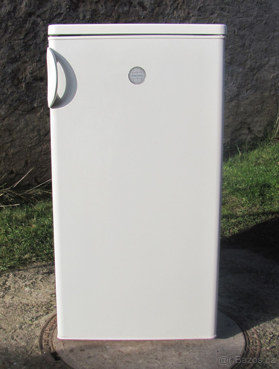 CHLADNIČKA S MRAZNIČKOU ELECTROLUX - A+ - 127cm