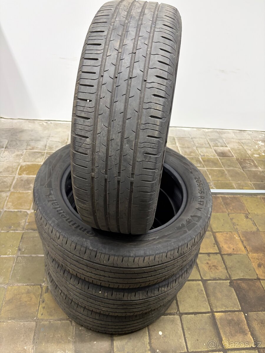 Continental 205/55R17 letní