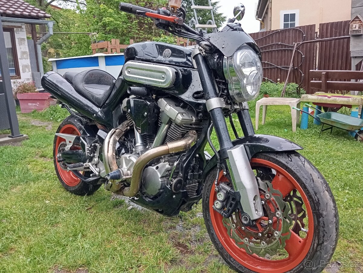 Yamaha MT-01