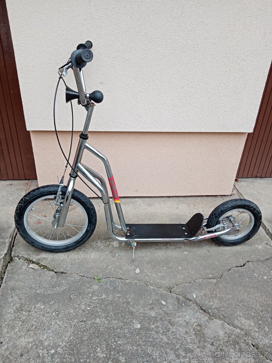 Prodám koloběžku.