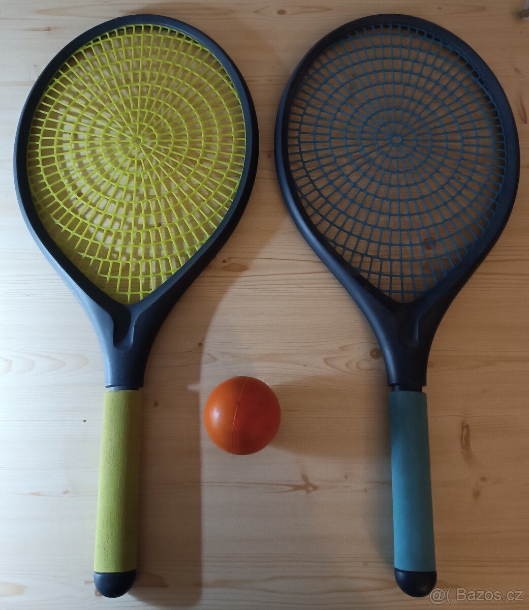 Dětské tenisové pálky/rakety s míčkem