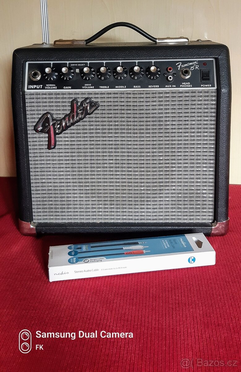 Kytarové kombo Fender Frontman 15 Reverb