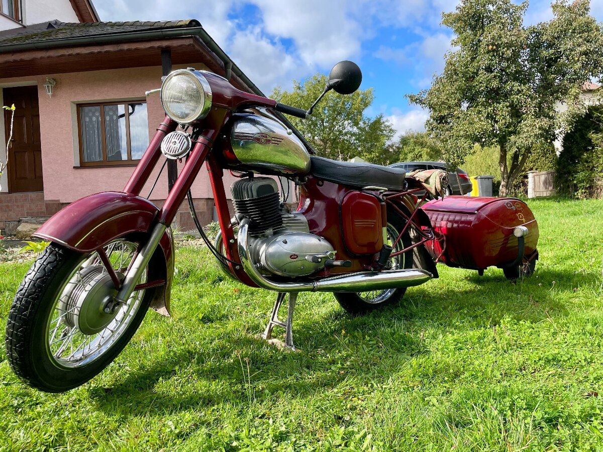 Jawa 250/559 + pav 40 s TP