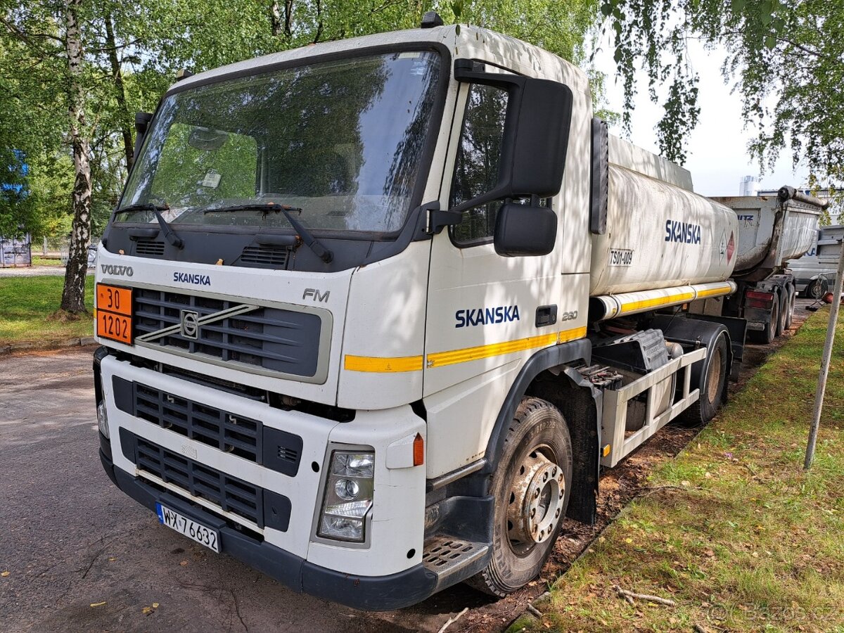 VOLVO FM 260