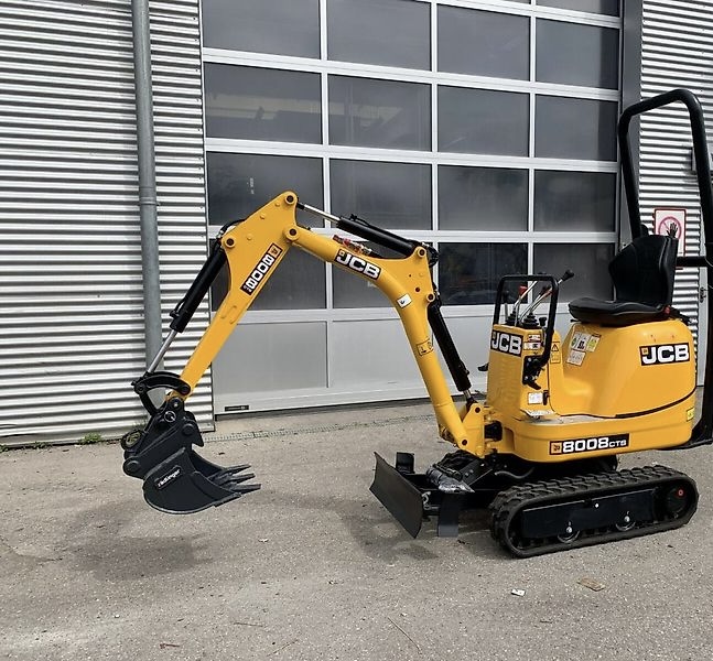 JCB 8008 CTS