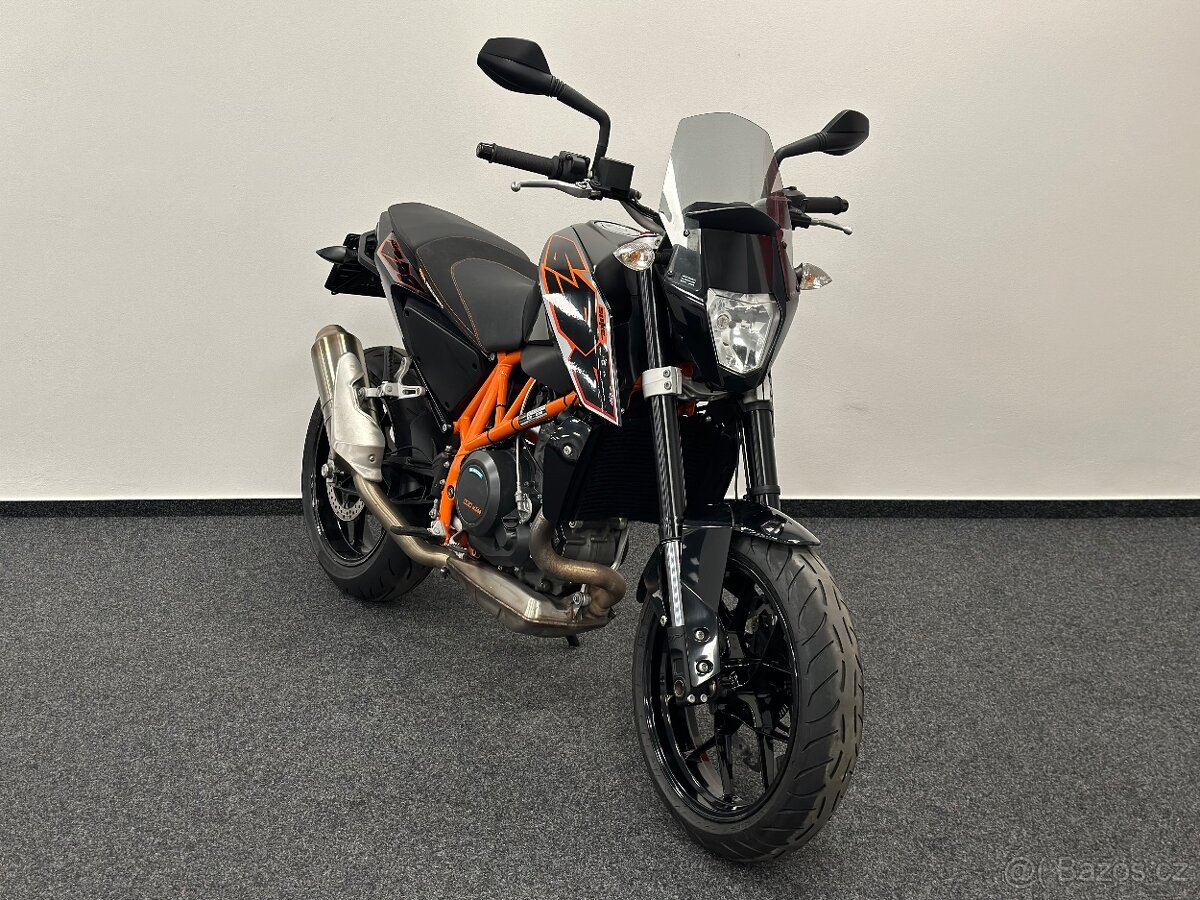 KTM Duke 690