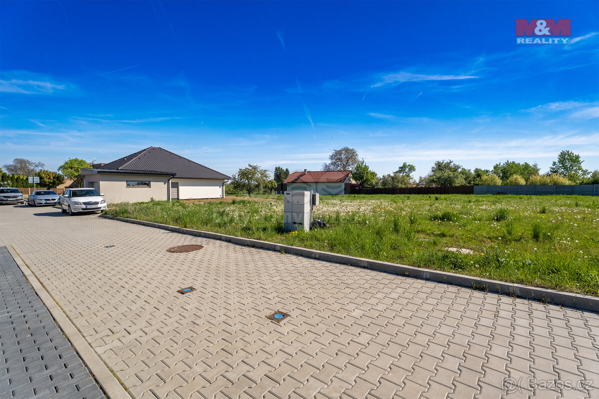 Prodej pozemku k bydlení, 600 m², Hrušov